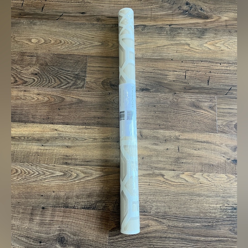 NWT Schumacher Wallpaper 5006945 Zanzibar Trellis Sand 1 Double Roll Modern Chic